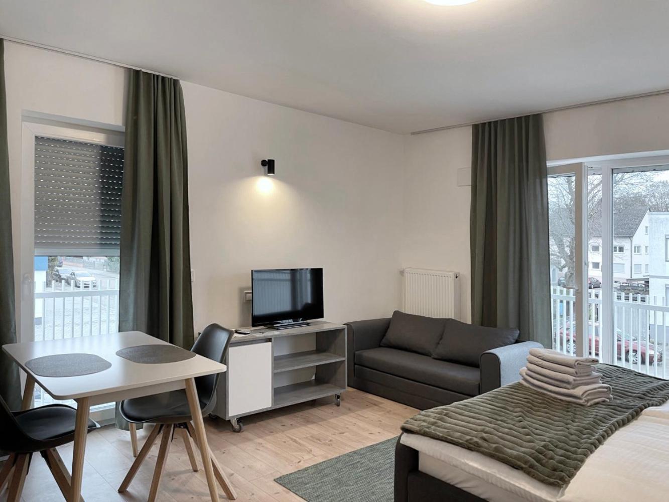 Board Inn - Haus Regensburg Dış mekan fotoğraf