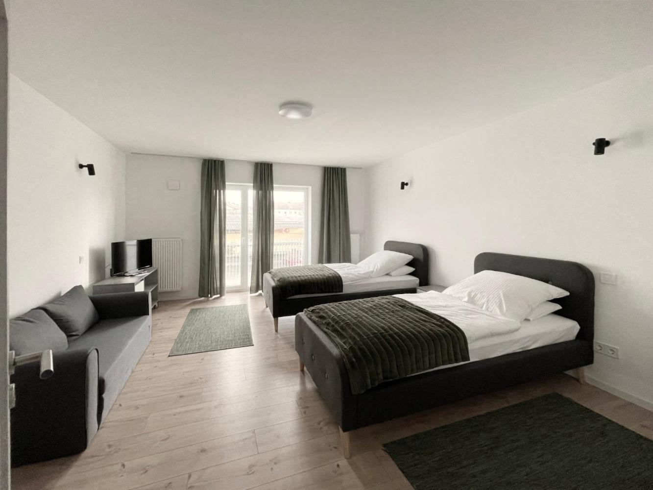 Board Inn - Haus Regensburg Dış mekan fotoğraf